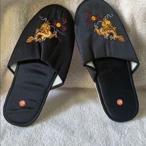Beautiful Slippers make a bundle of 2 offer $10